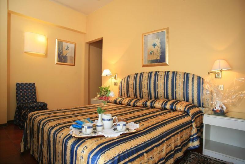 Hotel Nuovo Savi Montecatini Terme Eksteriør bilde